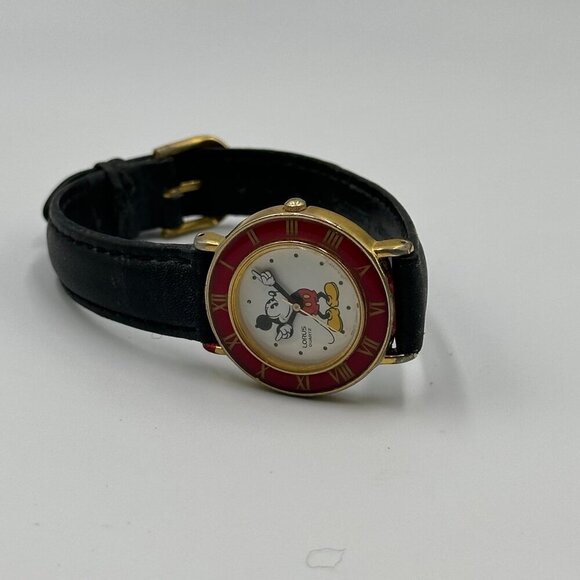3/$30 Vintage Mickey Mouse Watch Women Gold Tone Roman Numeral Bezel - Picture 10 of 15